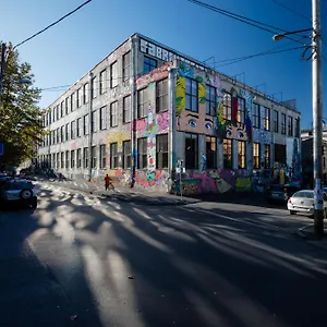 Otel Fabrika &, Tiflis